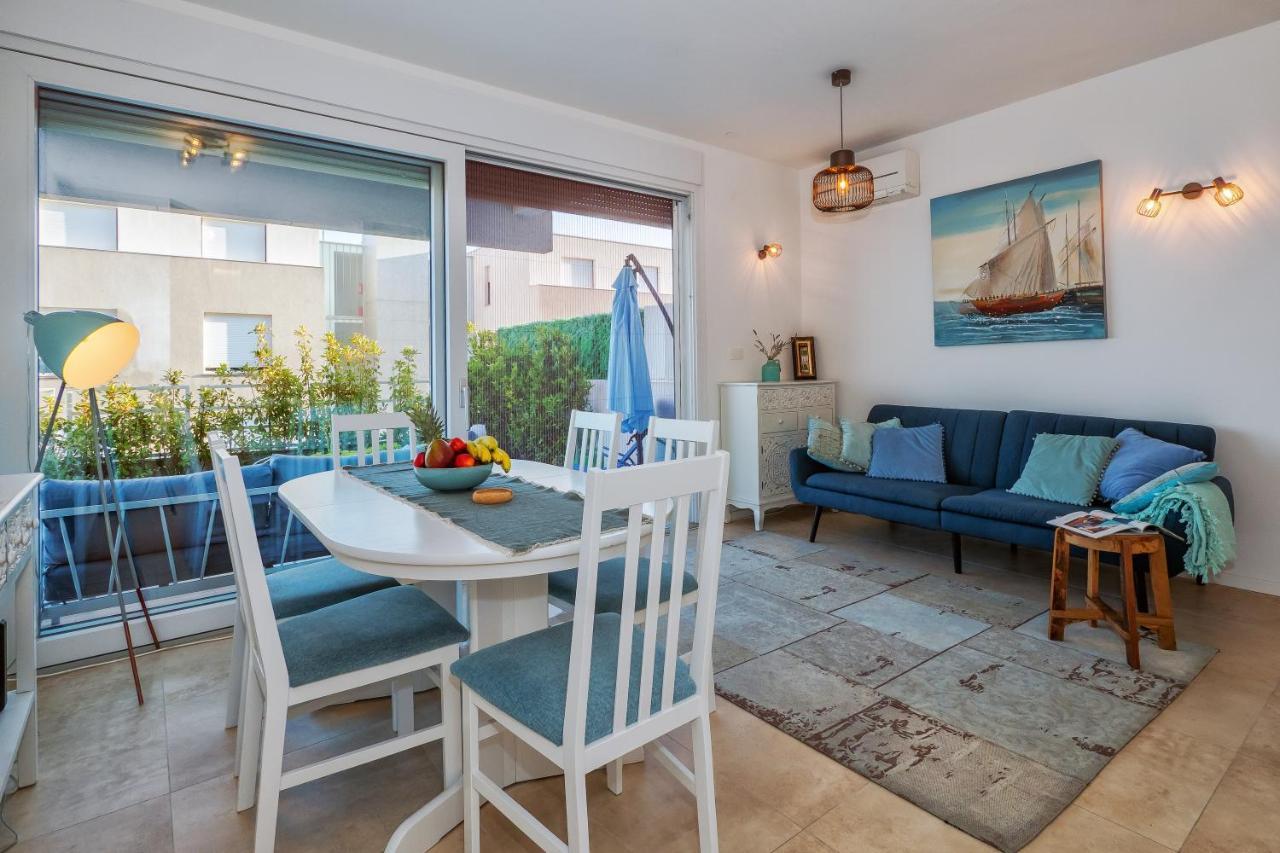 Sea View With Garden Apartment Joshua Split Exterior photo